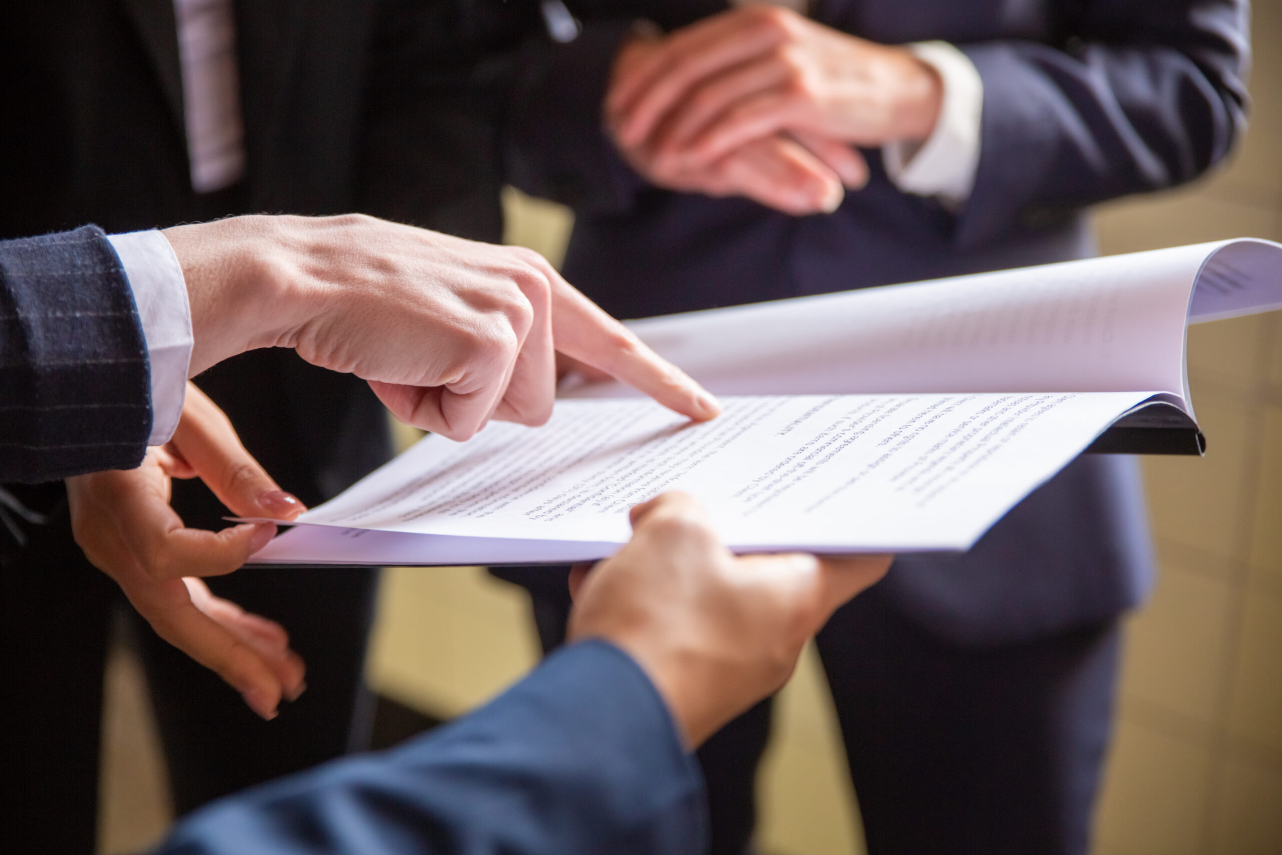 Draft legislation to ban non-compete and other clauses